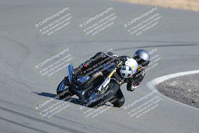 media/Feb-05-2023-Classic Track Day (Sun) [[c35aca4a42]]/Group 2/session 1 turn 9/